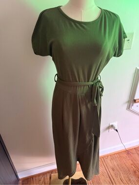 Women's Olive Green Belted Short-Sleeve dress. Modest slit.